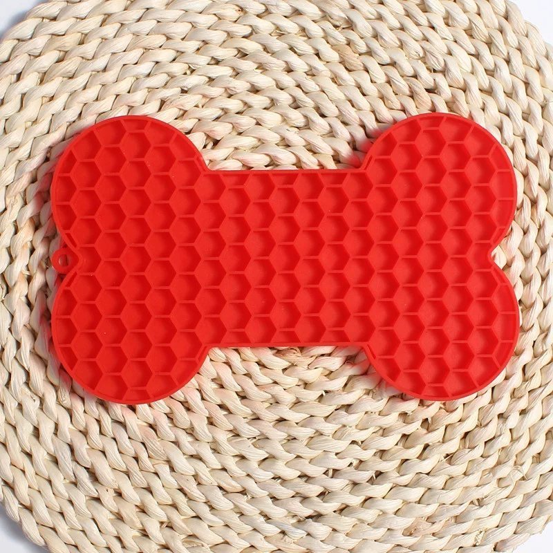TAPIS DE LECHAGE CHIEN rouge